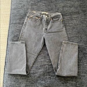 LEVIS 501 WEDGIE SIZE 25 L 30